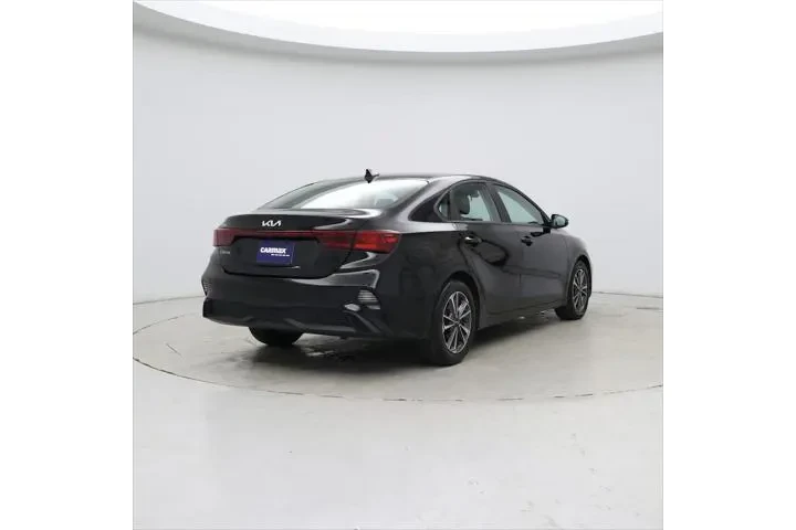 $17998 : Kia Forte 2024 LXS 4dr Sedan image 8