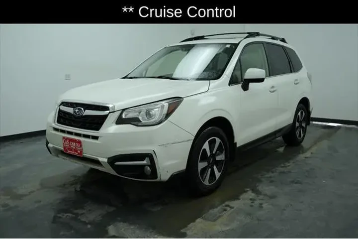 $10500 : Subaru Forester 2017 AWD 2.5 image 4