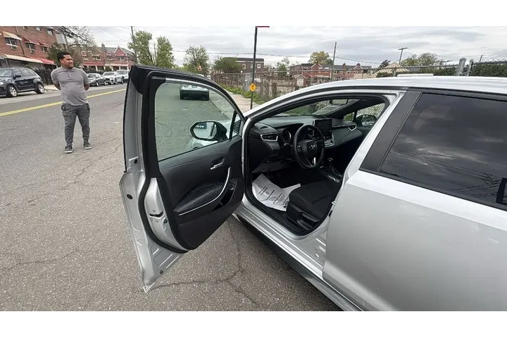 $16043 : Toyota Corolla 2020 SE 4dr S image 10