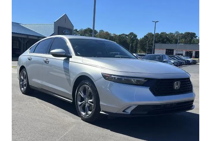 $25994 : Honda Accord 2024 EX 4dr Sed image 5