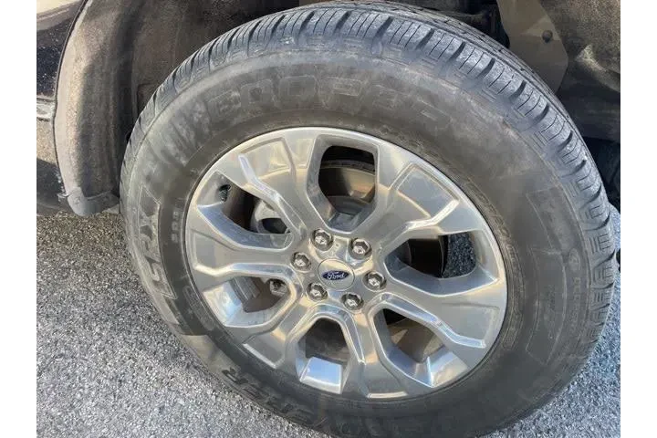 $33995 : Ford F-150 2021 4x4 Platinum image 5