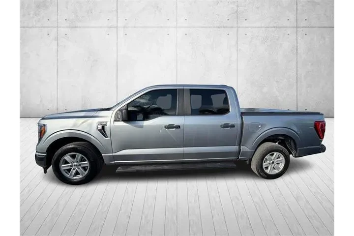 $30985 : Ford F-150 2023 4x2 XLT 4dr image 2