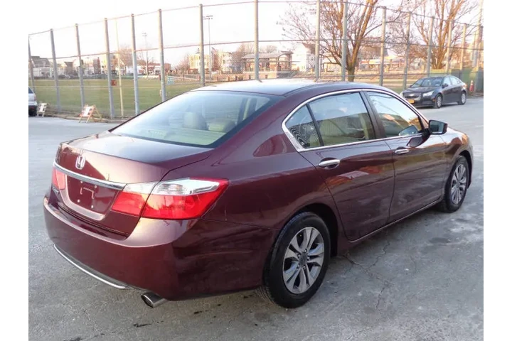 $10450 : 2014 Accord LX image 5