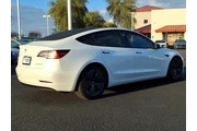 $20900 : Tesla Model 3 2022 AWD Long thumbnail