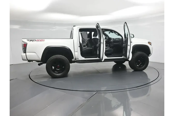 $39958 : Toyota Tacoma 2022 4x4 TRD P image 5