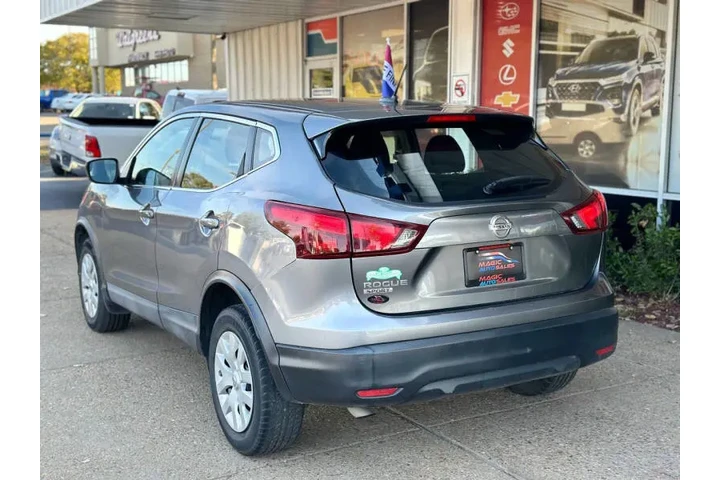 $14999 : 2017 Rogue Sport S image 6