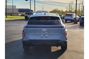$24798 : Hyundai KONA 2025 SEL 4dr Cr thumbnail
