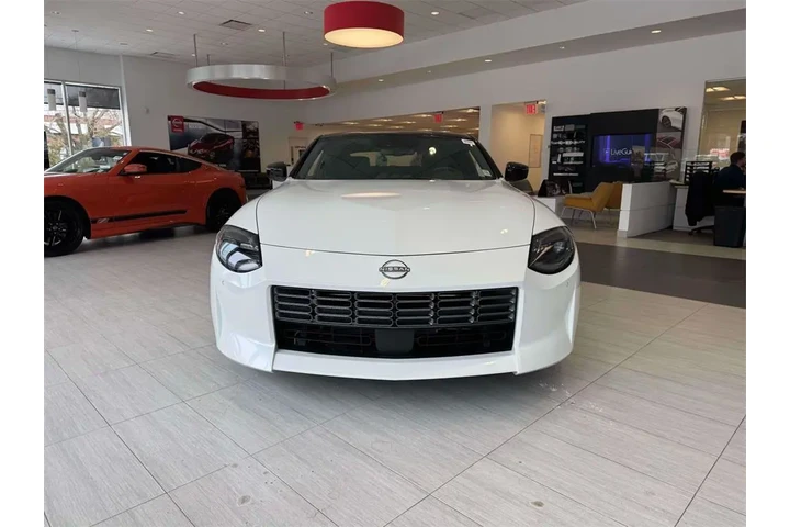$36278 : Nissan Z 2024 Sport 2dr Coup image 2