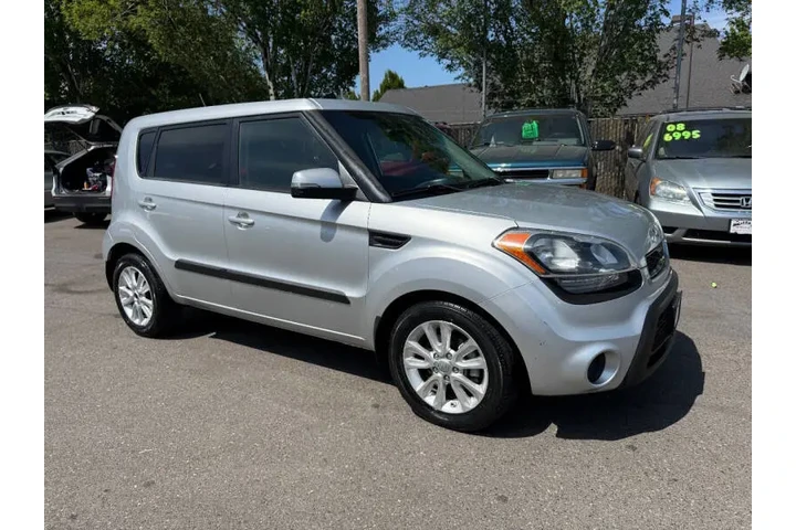 $4450 : 2013 Soul + image 4