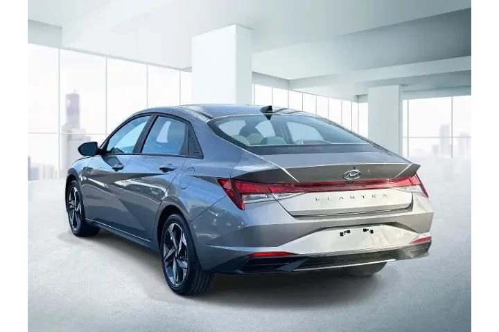 $17999 : Hyundai ELANTRA 2023 SEL 4dr image 3