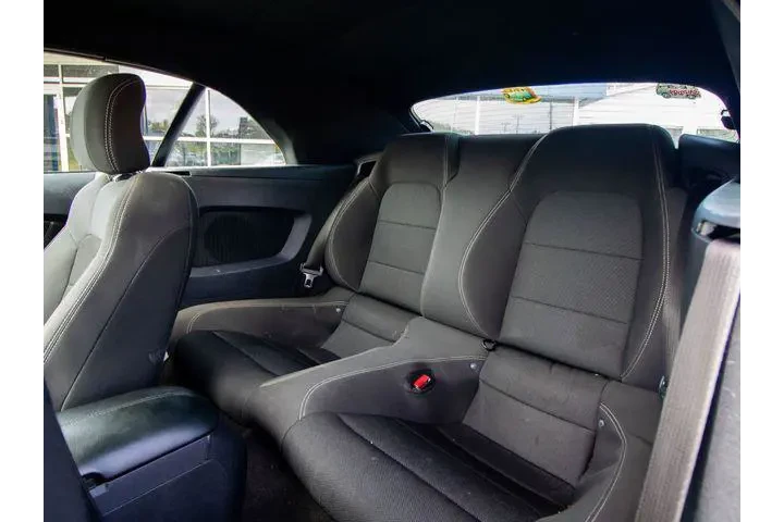 $12994 : Ford Mustang 2015 V6 2dr Con image 9