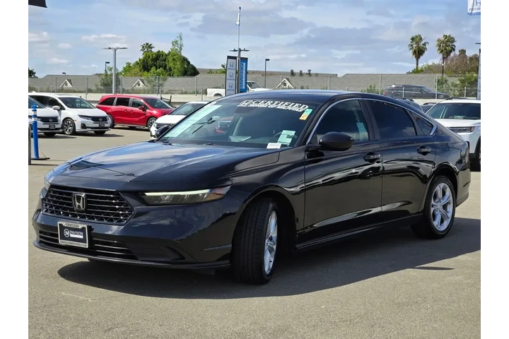 $23705 : Honda Accord 2024 LX 4dr Sed image 3