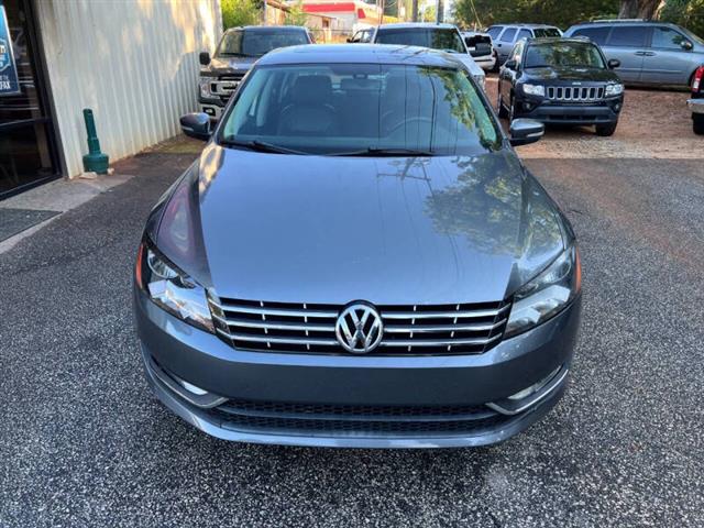 $12499 : 2014 Passat 2.0L TDI SEL Prem image 4