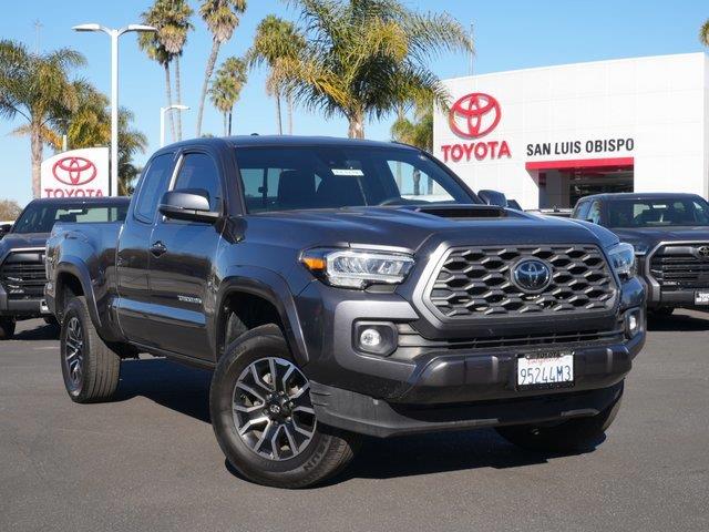 $28688 : Pre-Owned 2022 Toyota Tacoma image 1