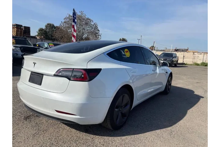 $22999 : 2019 Model 3 Standard Range image 7