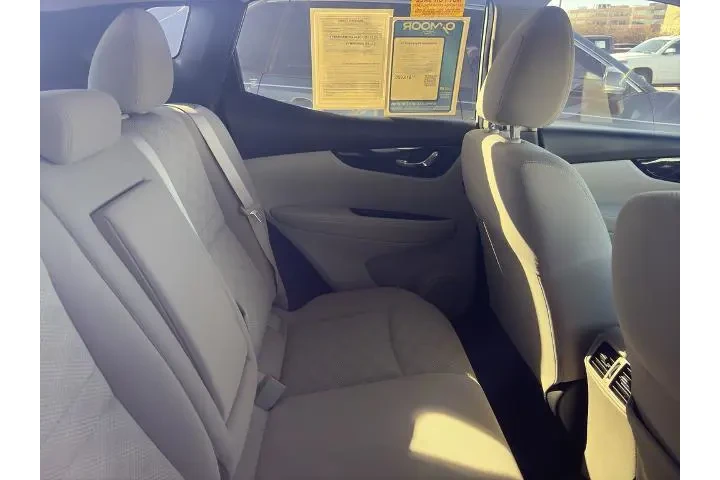 $15250 : Nissan Rogue Sport 2019 S 4d image 3