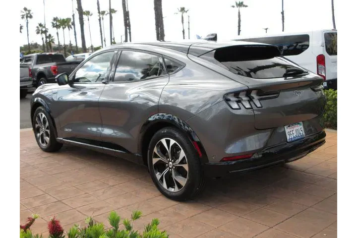 $34599 : Ford Mustang Mach-E 2023 AWD image 2