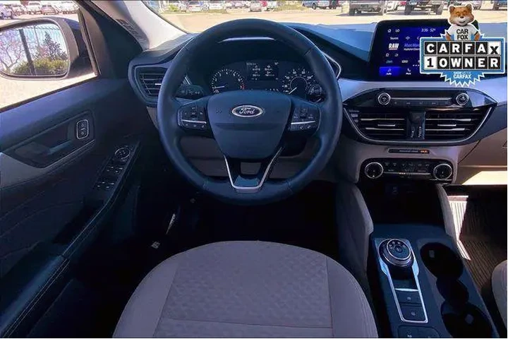 $20985 : Ford Escape 2022 SE 4dr SUV image 5
