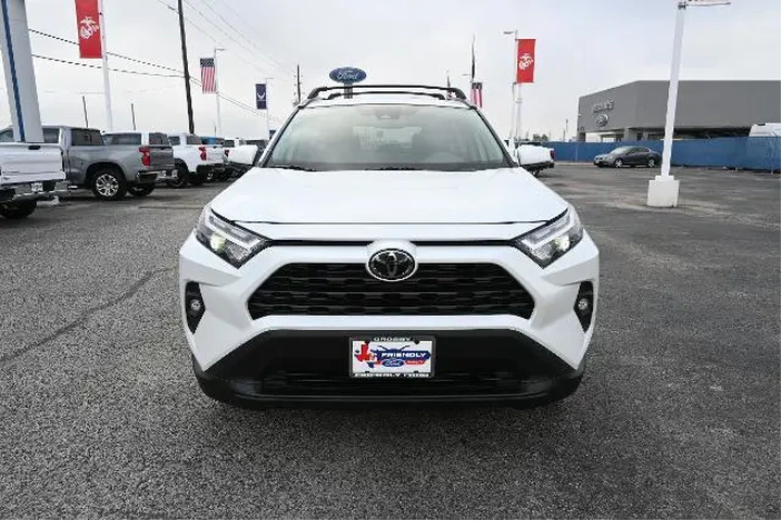 $30981 : Toyota RAV4 2024 XLE Premium image 8