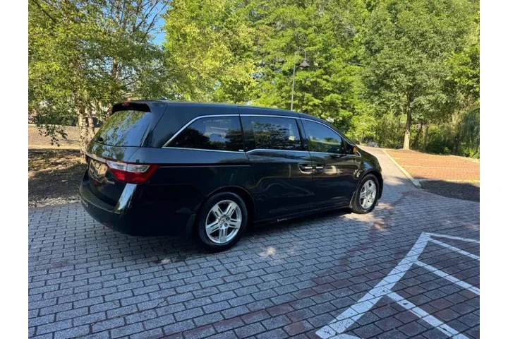 $5500 : 2012 Odyssey Touring image 5