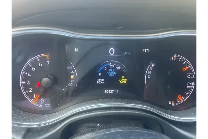 $22000 : Jeep Grand Cherokee 2021 4x4 image 10