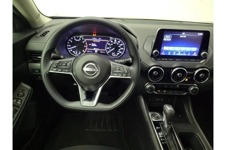 $22998 : Nissan Sentra 2025 SV 4dr Se image 10