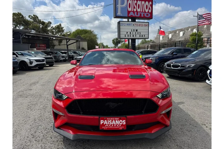 2022 Mustang GT Premium Coupe image 2