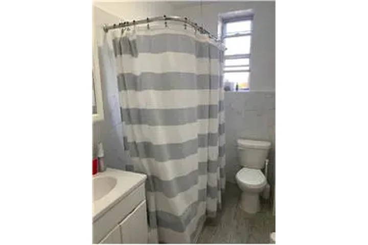 $2150 : Rental property with 1 bedro image 10