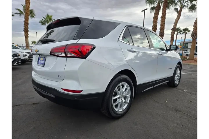 $20994 : Chevrolet Equinox 2024 LT 4d image 6