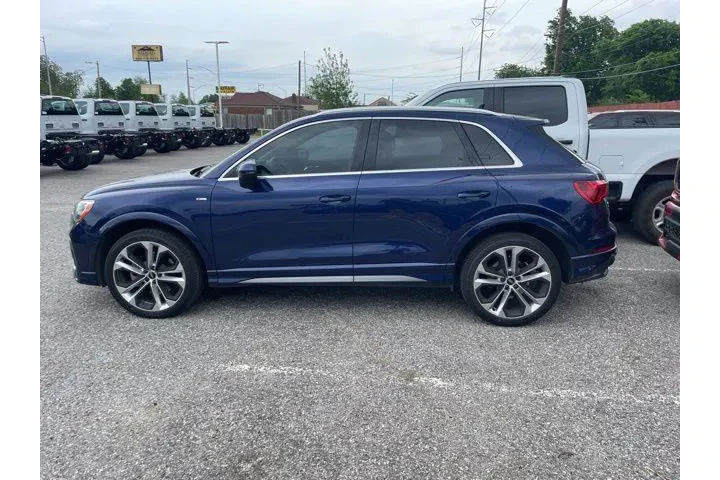 $17495 : Audi Q3 2021 AWD quattro S l image 10