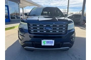 2017 Explorer XLT FWD thumbnail