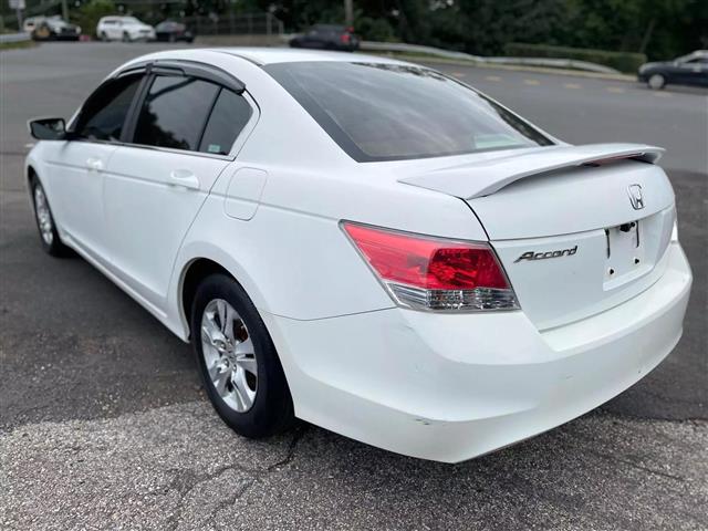 $8900 : 2010 HONDA ACCORD2010 HONDA A image 7