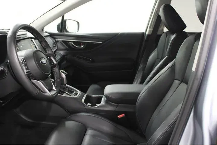 $31948 : Subaru Outback 2024 AWD Limi image 3