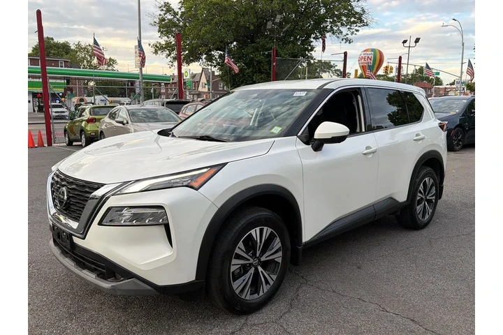 $20490 : Nissan Rogue 2021 AWD SV 4dr image 2