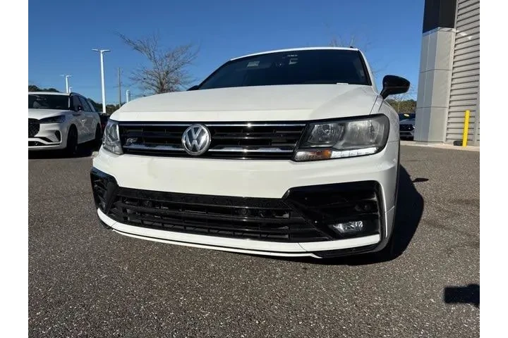 $19515 : Volkswagen Tiguan 2021 SE 4d image 8