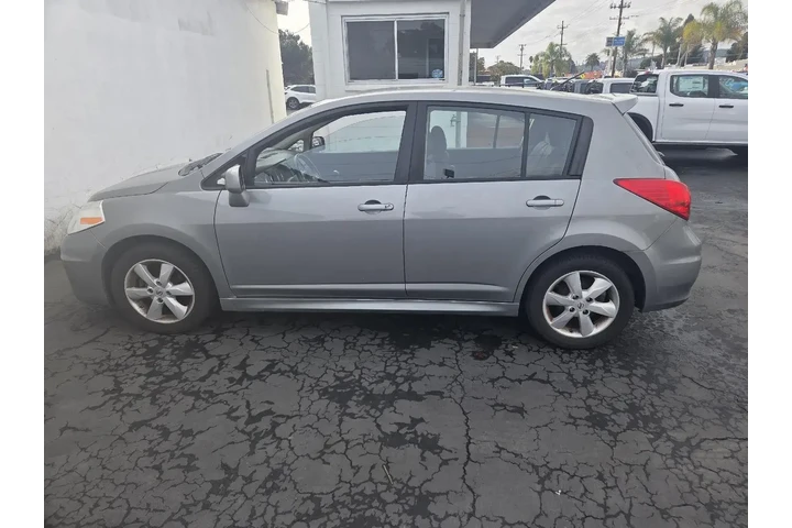 $6995 : Nissan Versa 2012 1.8 S 4dr image 4