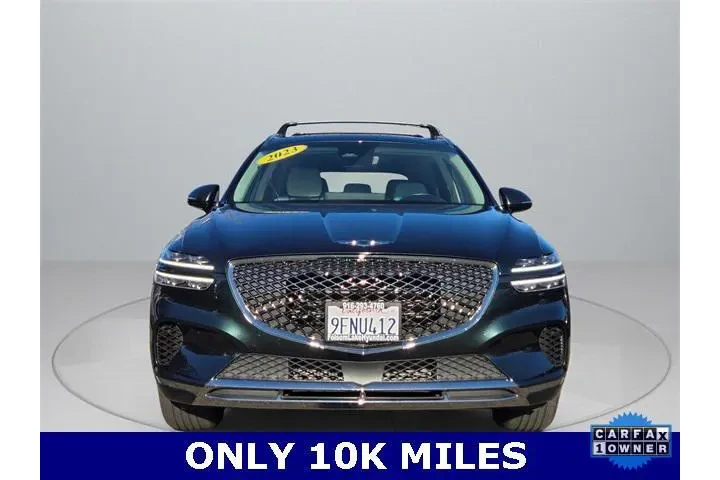 $38991 : Genesis GV70 2023 AWD 2.5T S image 2