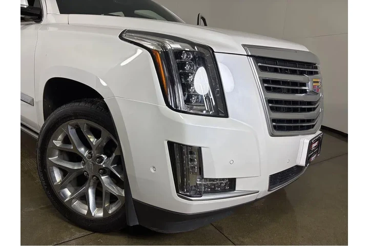 $36986 : 2020 Escalade Platinum image 9
