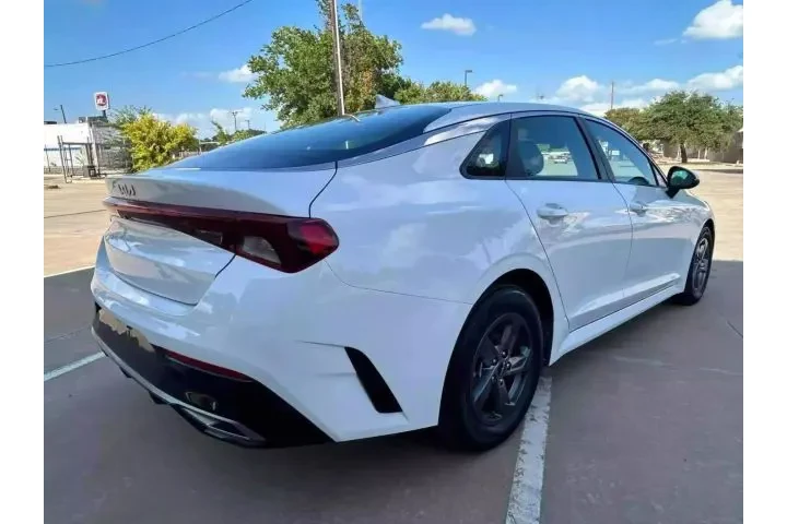 $20999 : 2023 KIA K5LXS SEDAN 4D image 10