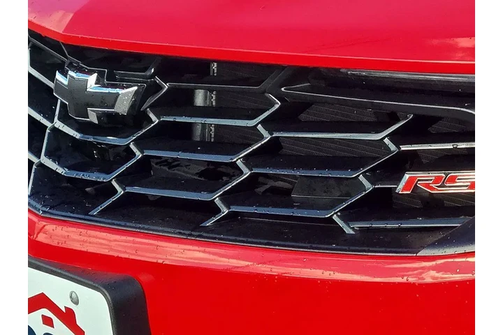 $28832 : Chevrolet Camaro 2023 LT 2dr image 7