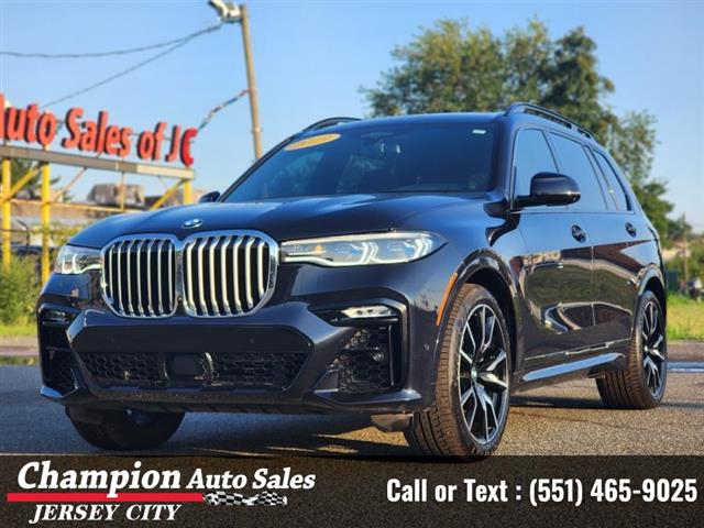 Used 2019 X7 xDrive50i Sports image 4