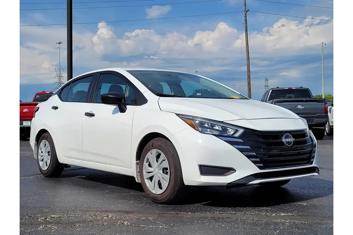 $19532 : Nissan Versa 2025 S 4dr Seda image 1