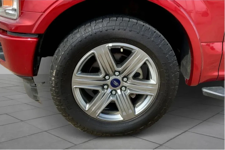 $17376 : Ford F-150 2018 4x2 Lariat 4 image 10