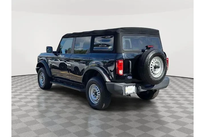 $31950 : Ford Bronco 2022 4x4 Base 4d image 5