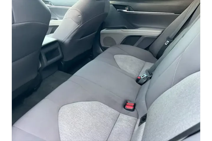 $23999 : Toyota Camry 2023 AWD LE 4dr image 5