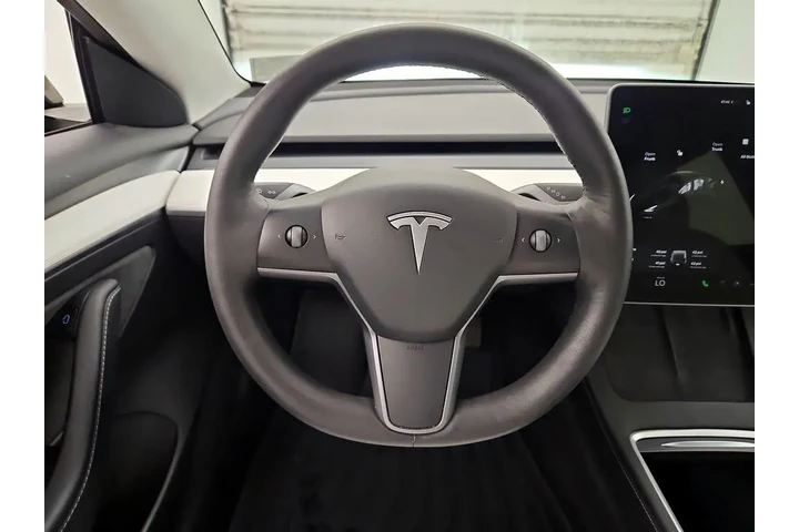 $29998 : Tesla Model 3 2022 AWD Long image 10
