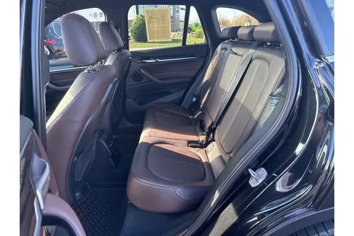 $13950 : BMW X1 2017 AWD xDrive28i 4d image 7