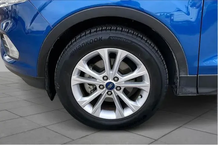 $12199 : Ford Escape 2019 SEL 4dr SUV image 10