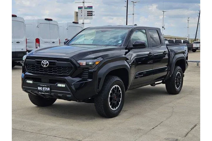 $39699 : Toyota Tacoma 2024 4x4 SR5 4 image 7