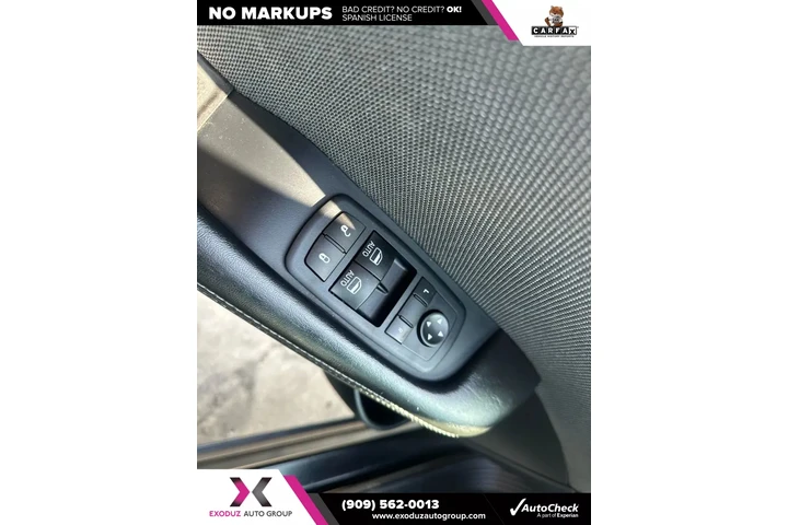 $12995 : 2016 Challenger SXT image 10